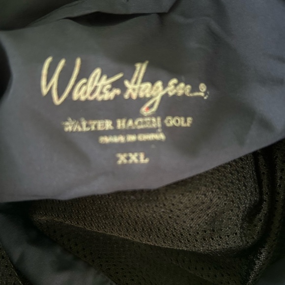 2 Golf outerwear that is a water repellent windbreaker pull over. navy & black. - Picture 1 of 13